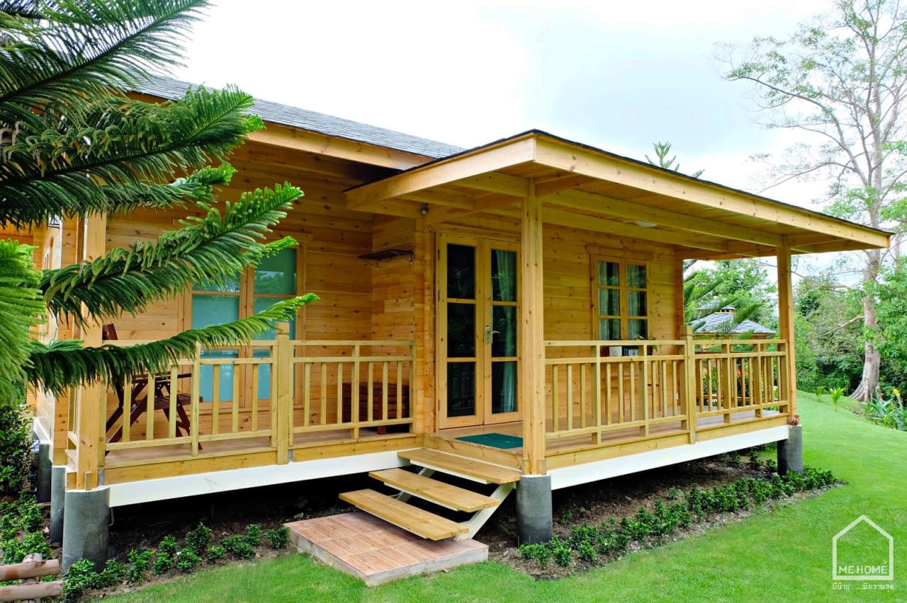 Rumah kayu sederhana